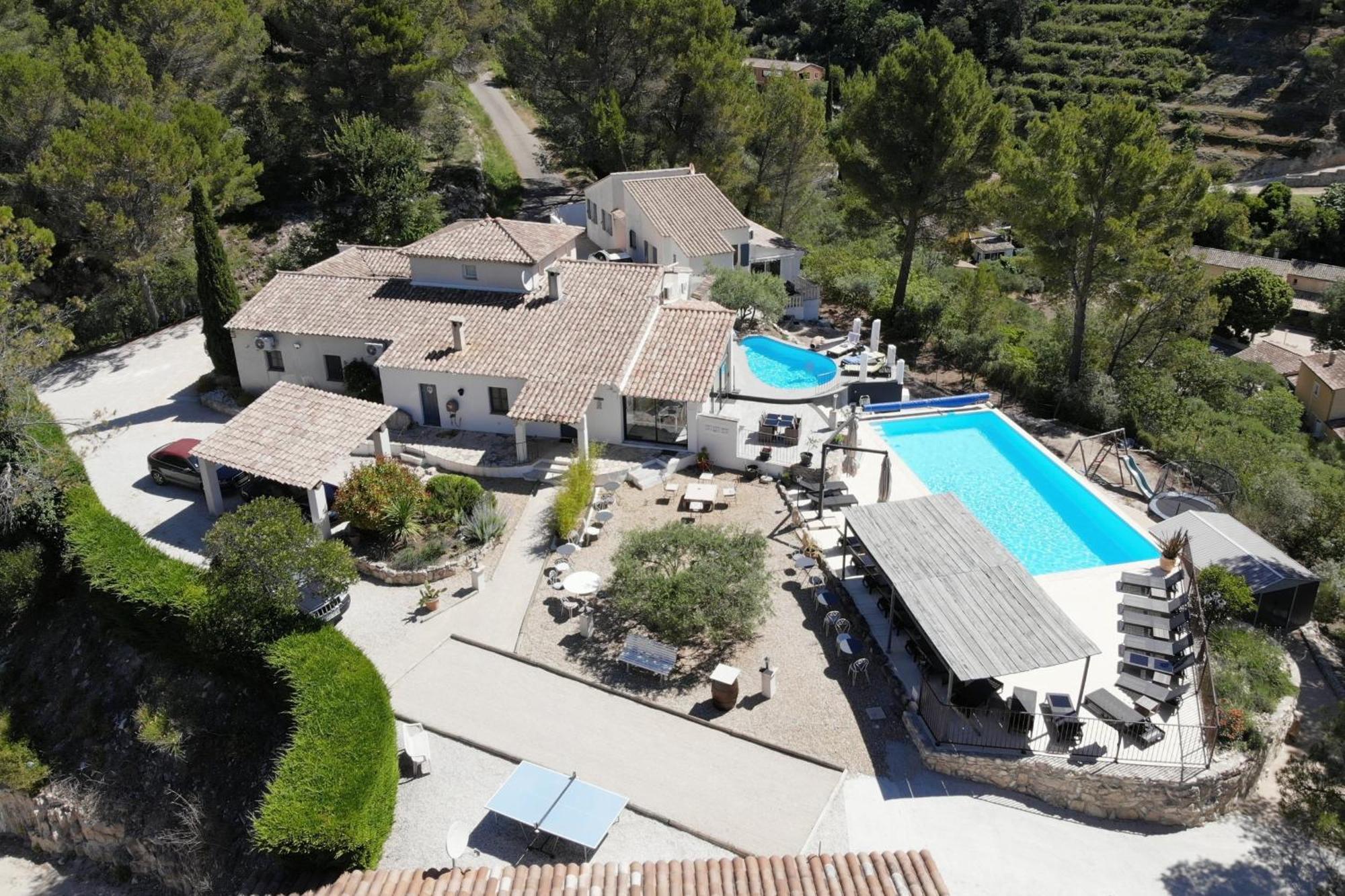 B&B Villa Chante Coucou Фонтен-де-Воклюз Екстериор снимка